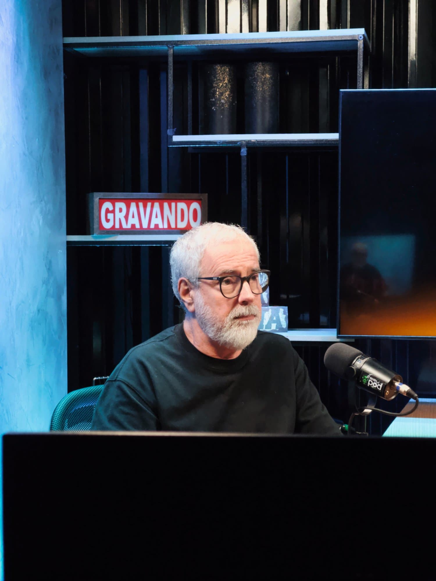 Ruy Jobim gravando podcast