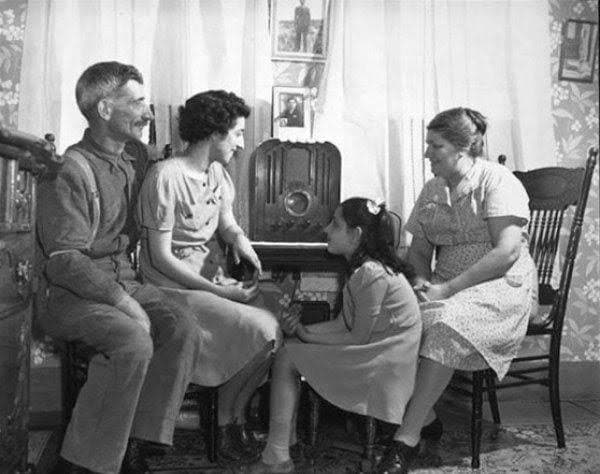 Família e o rádio